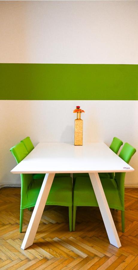 Backpacker Apartment City Center เวียนนา ภายนอก รูปภาพ